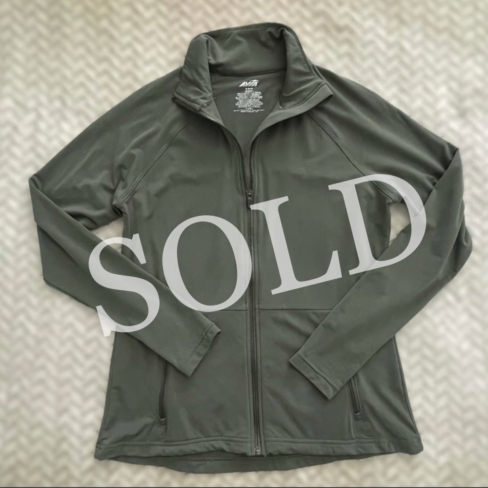 AVIA Athletic Sage Green Thumb Hole Jacket M-8/10